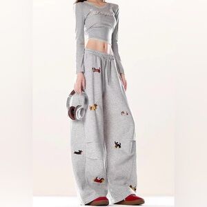 Gray Puppy Embroidered Barrell Wide-Leg Pants